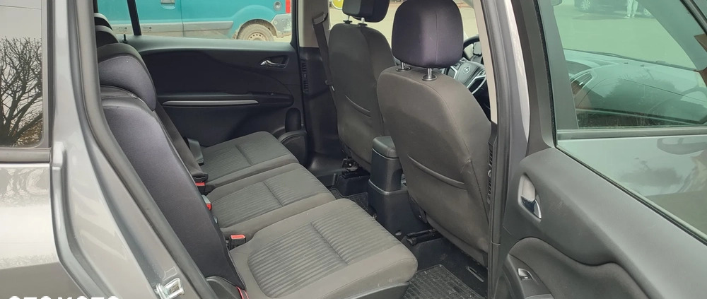 Opel Zafira cena 51900 przebieg: 122000, rok produkcji 2016 z Szadek małe 172